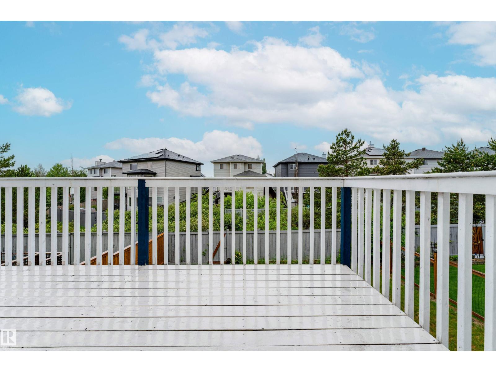 14916 136 ST NW - 16
