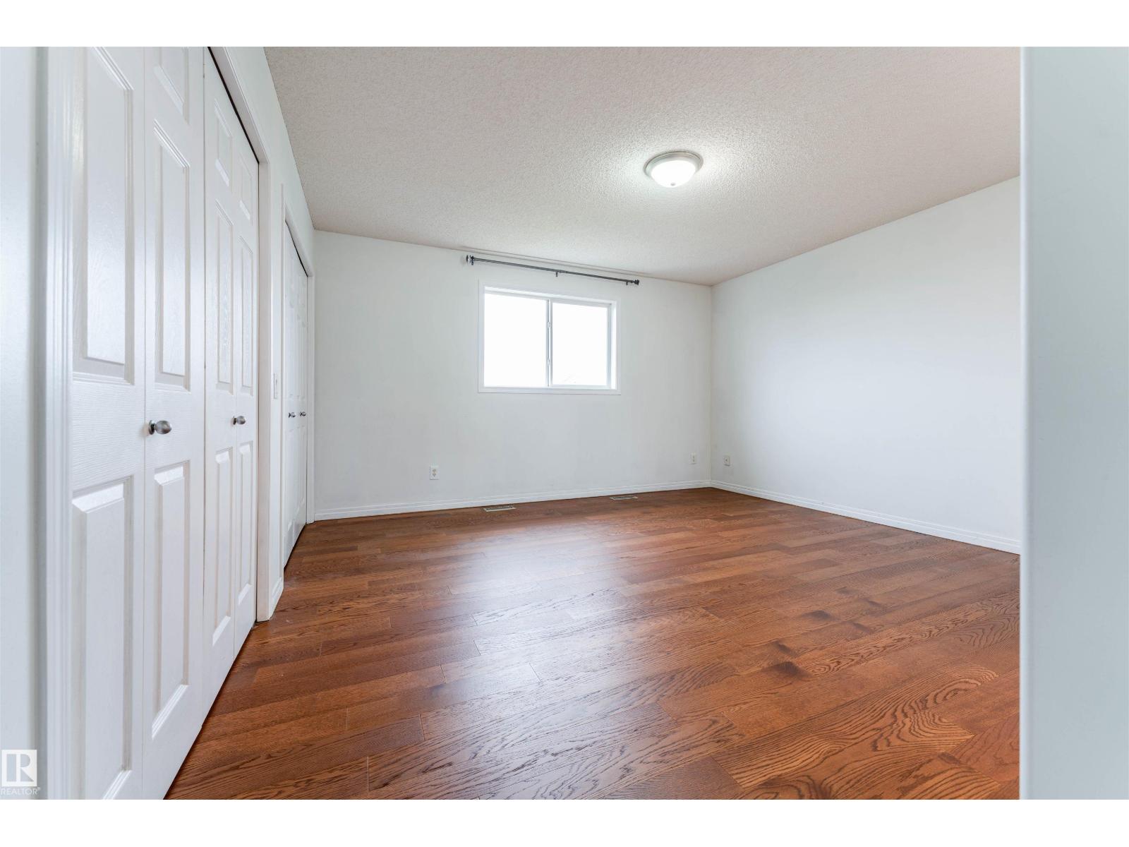 14916 136 ST NW - 26
