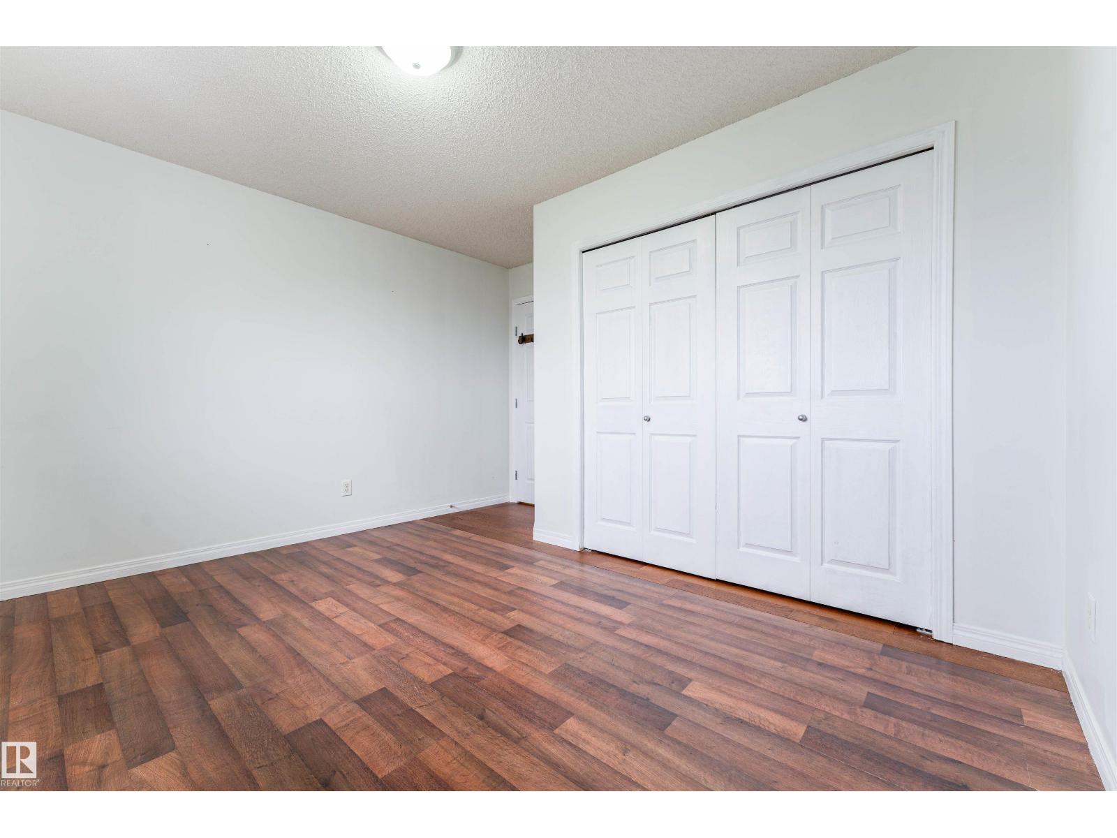 14916 136 ST NW - 30