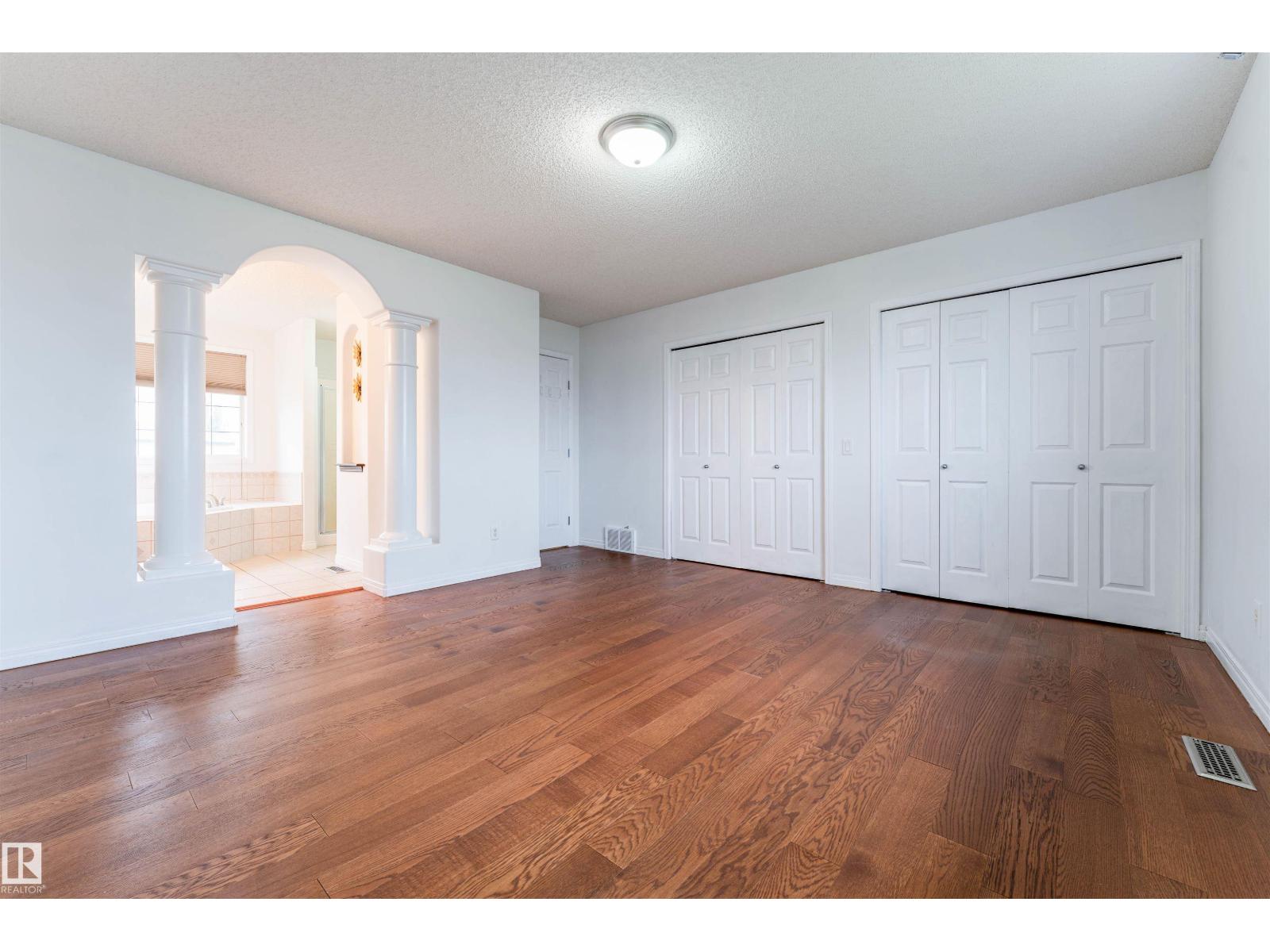 14916 136 ST NW - 34