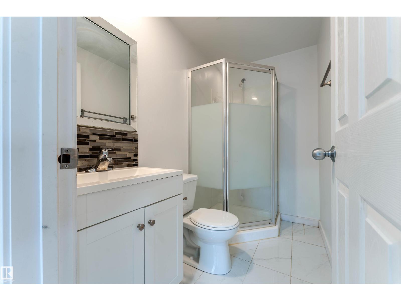 14916 136 ST NW - 43