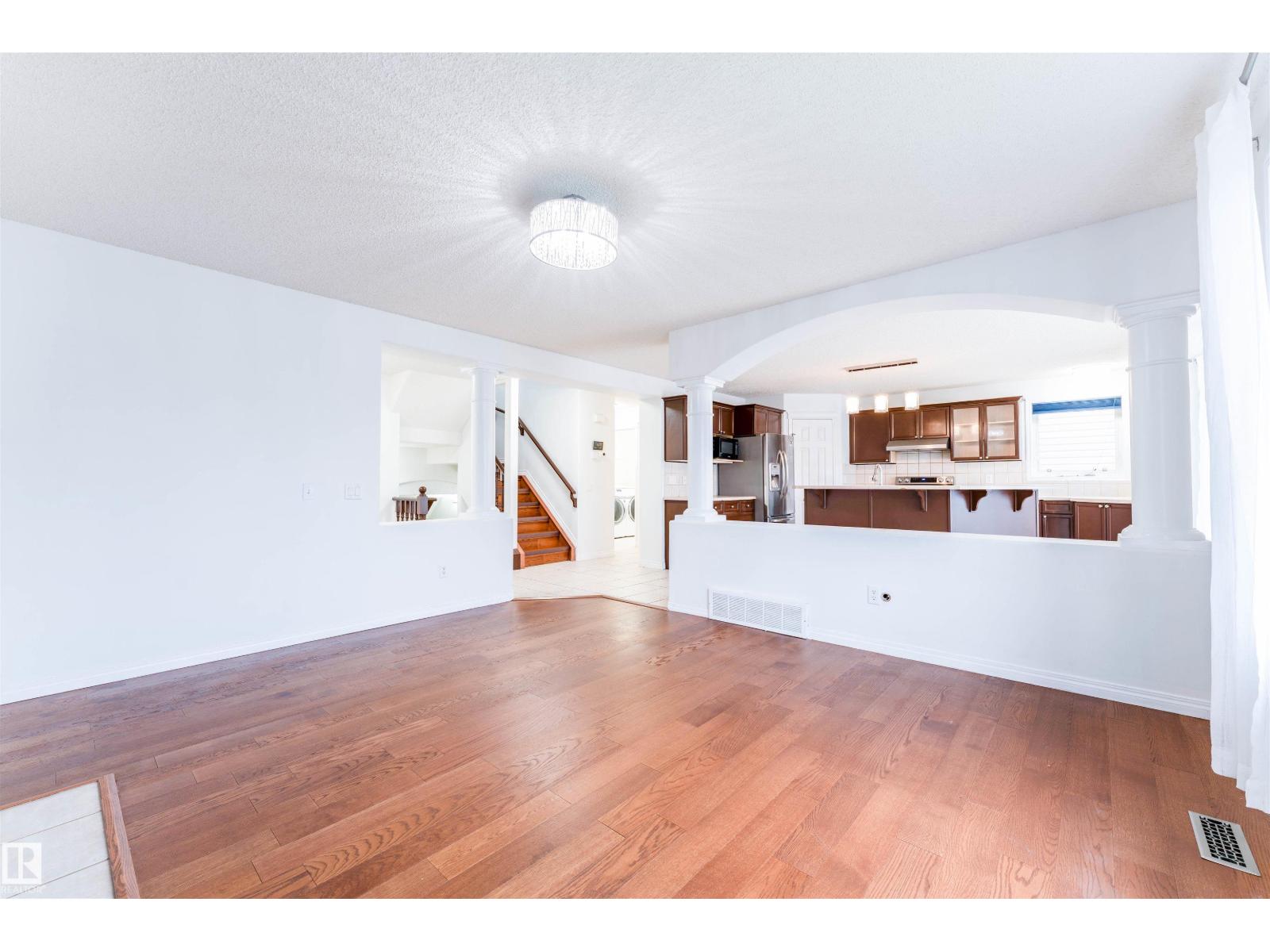 14916 136 ST NW - 7
