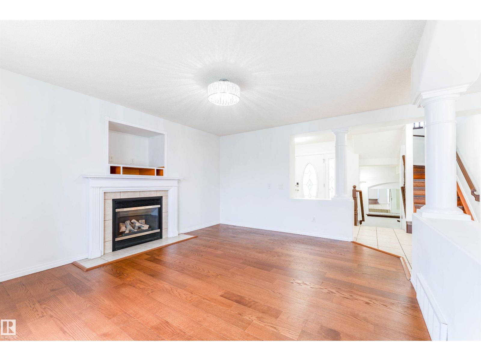 14916 136 ST NW - 8