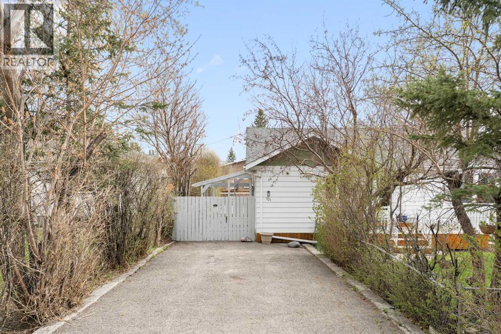 121 Mountain Street - 38