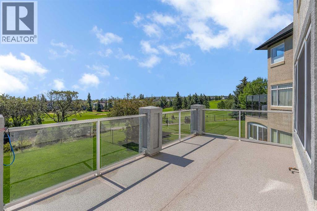 9 Panorama Hills Manor NW - 17