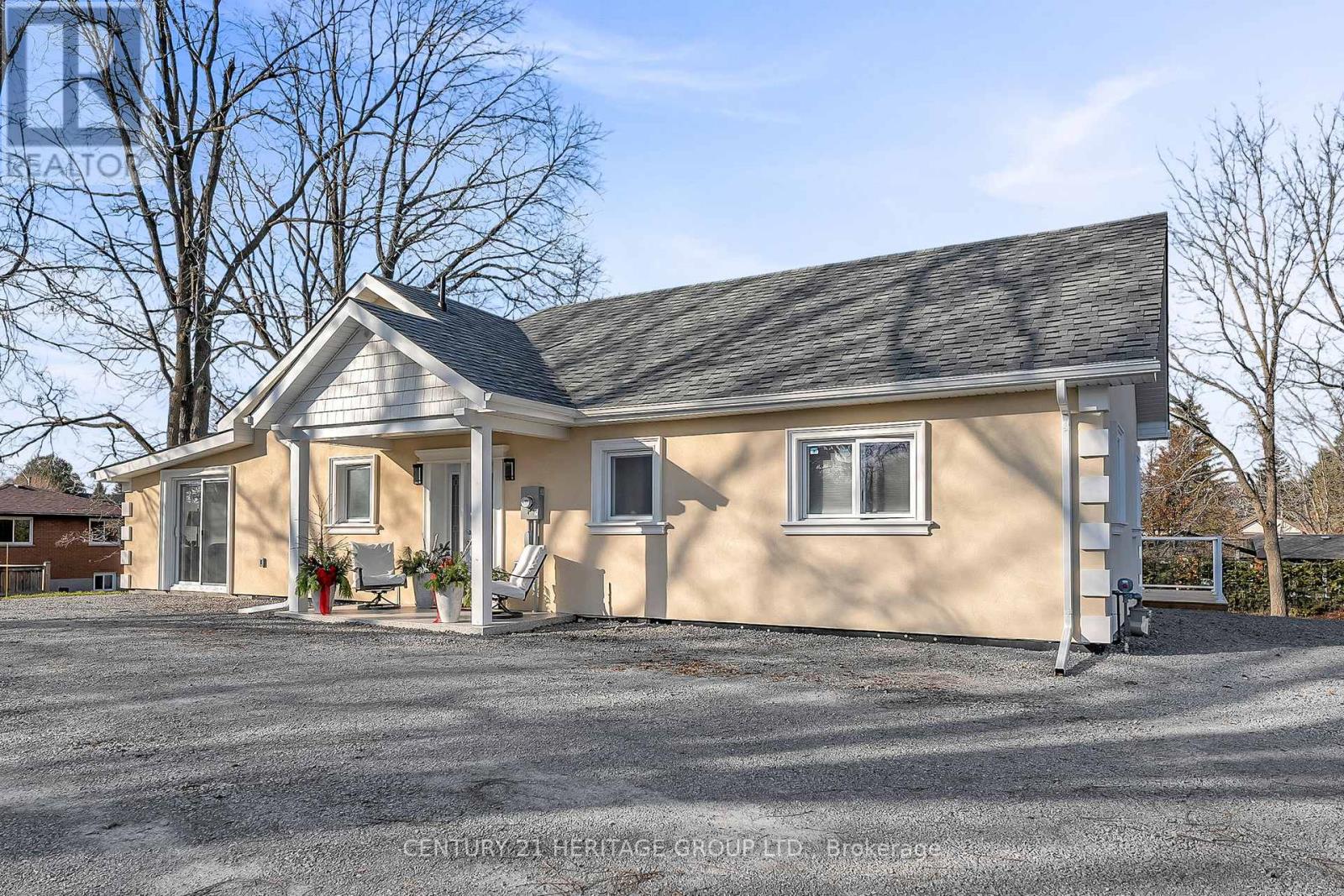 49 ANN STREET N - 7