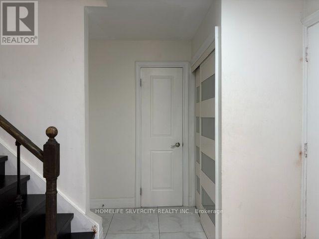 124 JORDAN DRIVE - 21