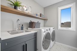 98 Butterfly Way, Winnipeg, MB R3X0T7 Photo 12