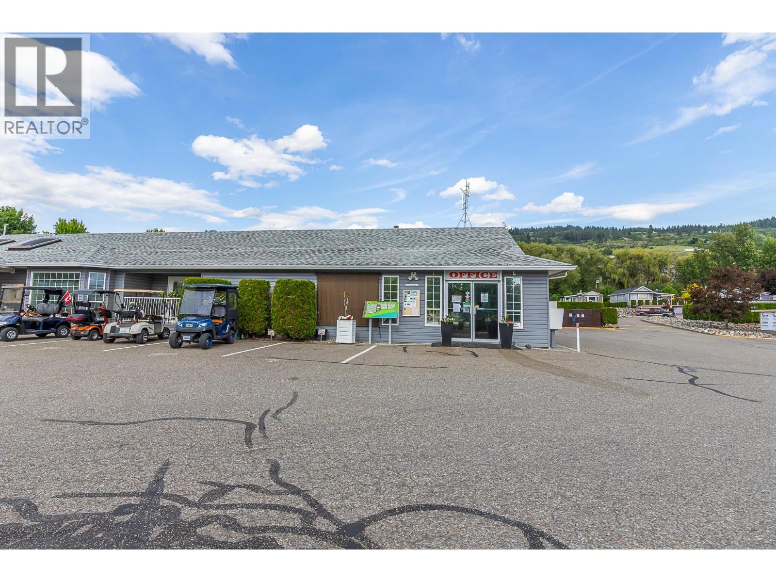 #133 8000 Highland Road - 21