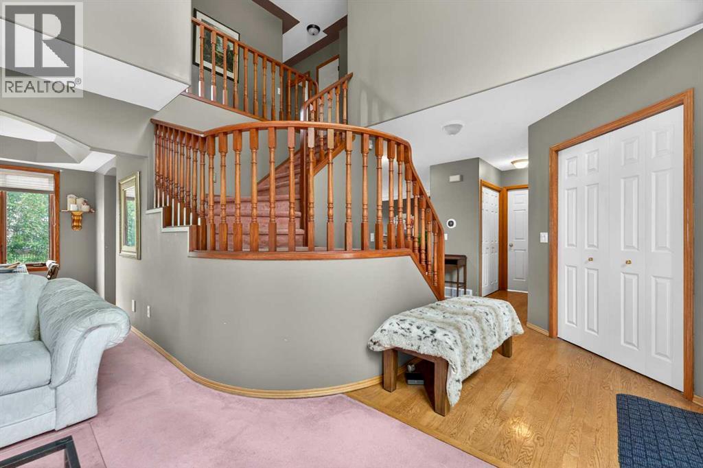 148 Sierra Madre Crescent SW - 21