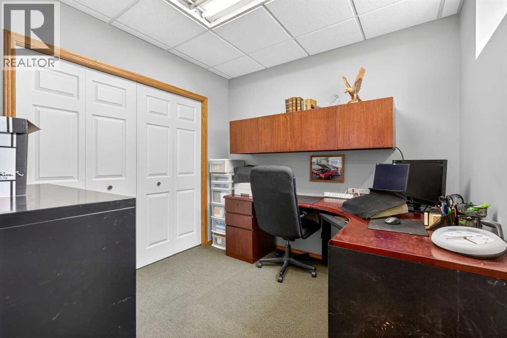 148 Sierra Madre Crescent SW - 35