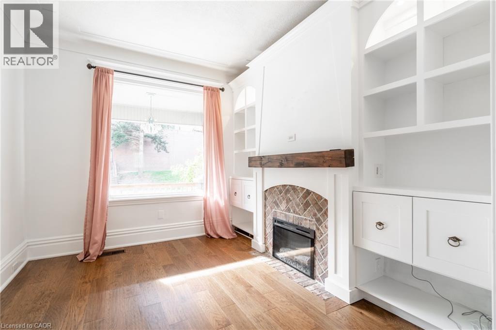 11 LORNE Avenue - 7