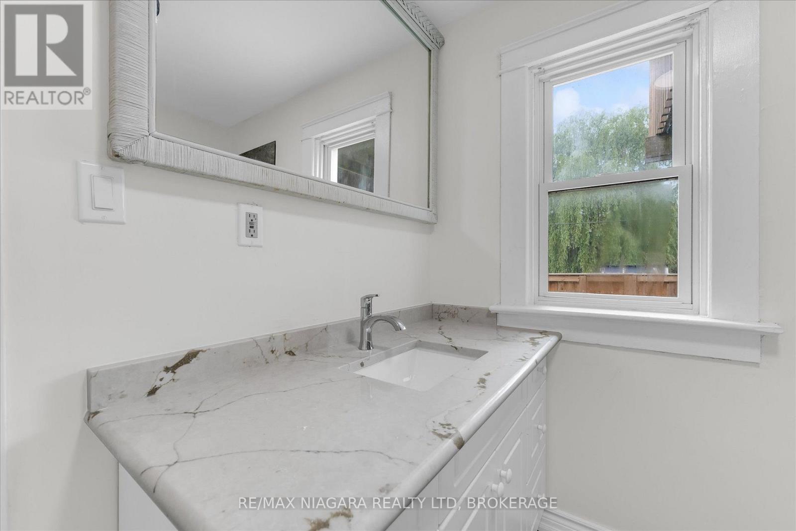 154 FARES STREET - 14