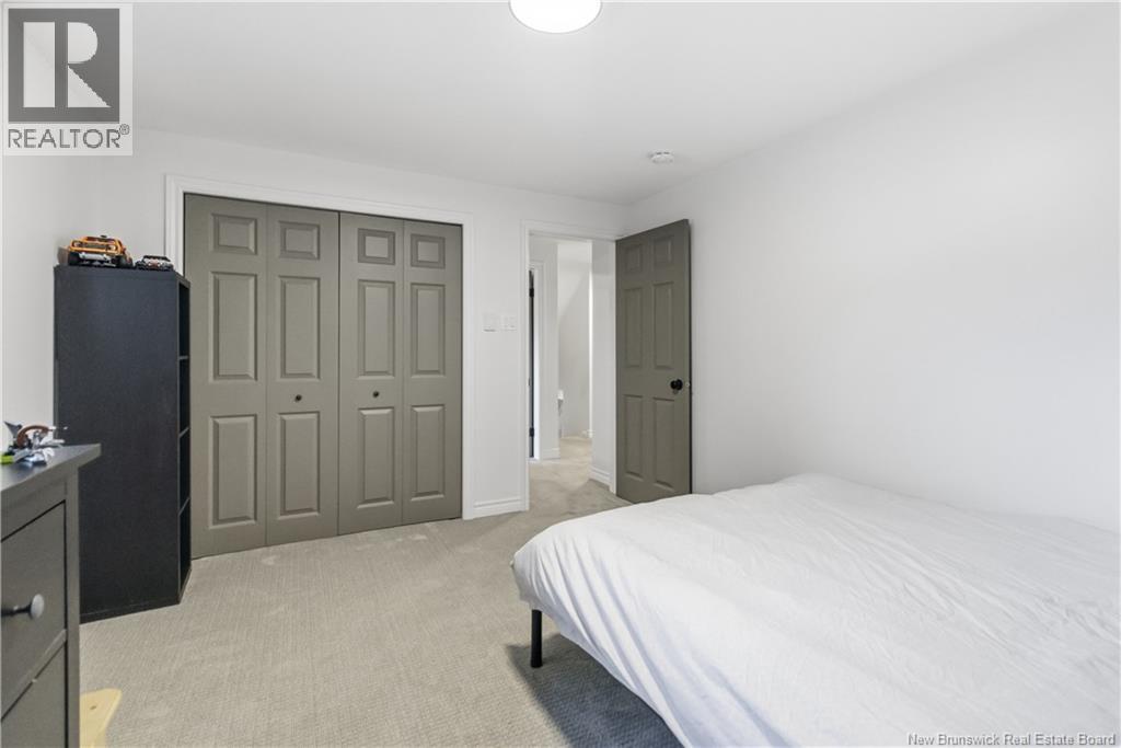 23 Vista Drive - 29