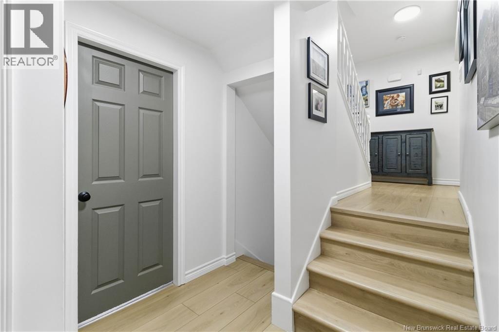 23 Vista Drive - 21