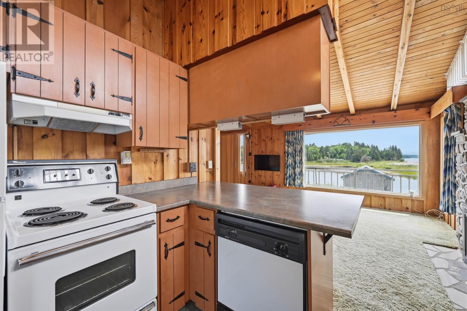 8278 St Margarets Bay Road - 4