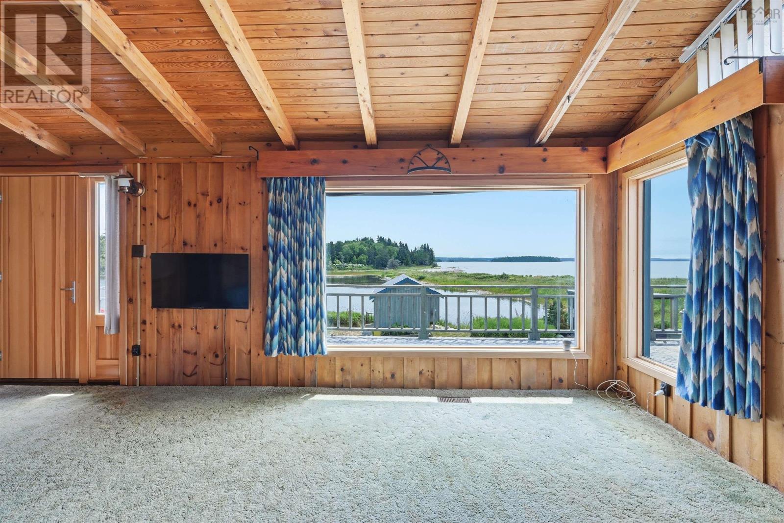 8278 St Margarets Bay Road - 6