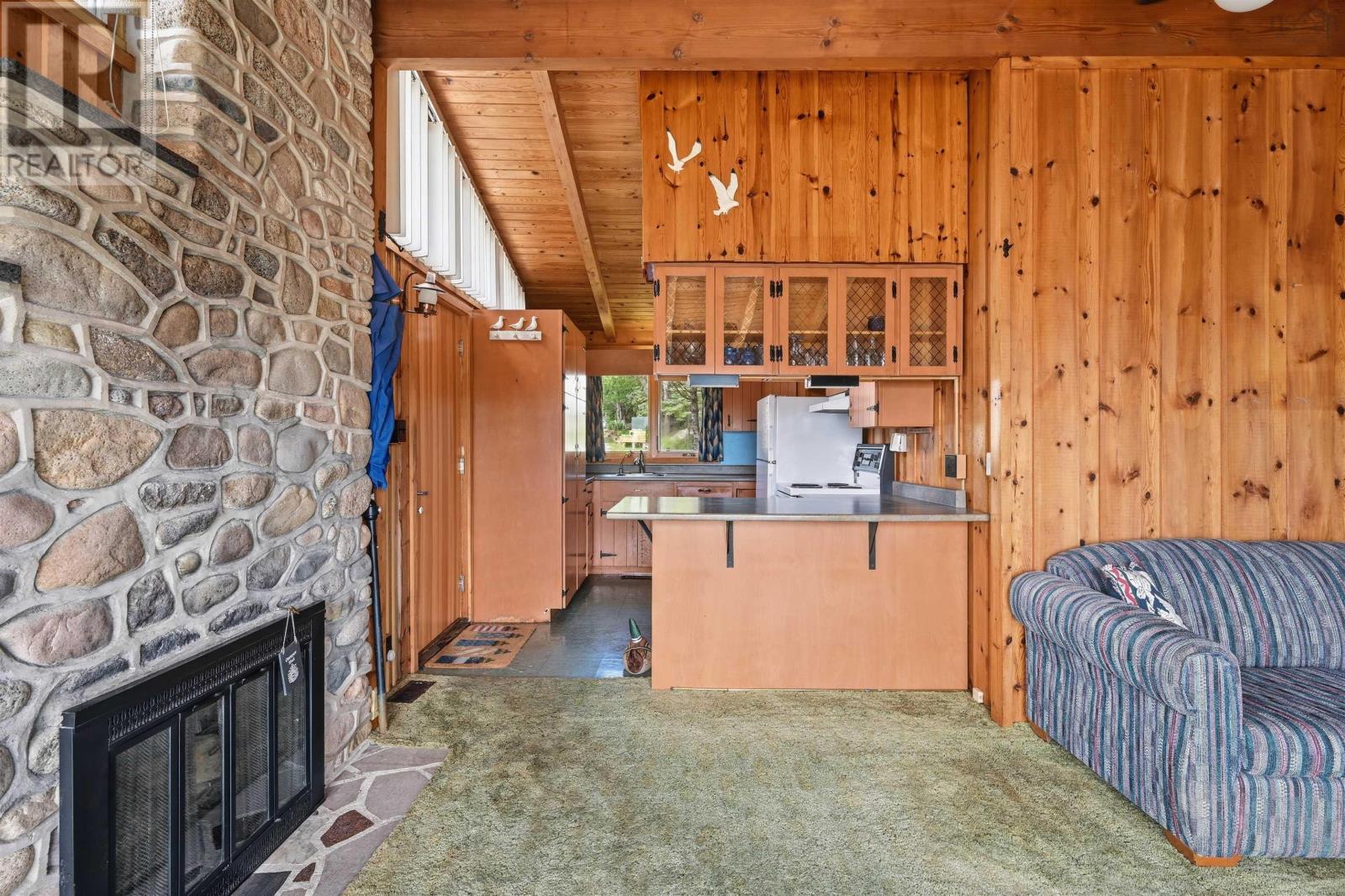 8278 St Margarets Bay Road - 8