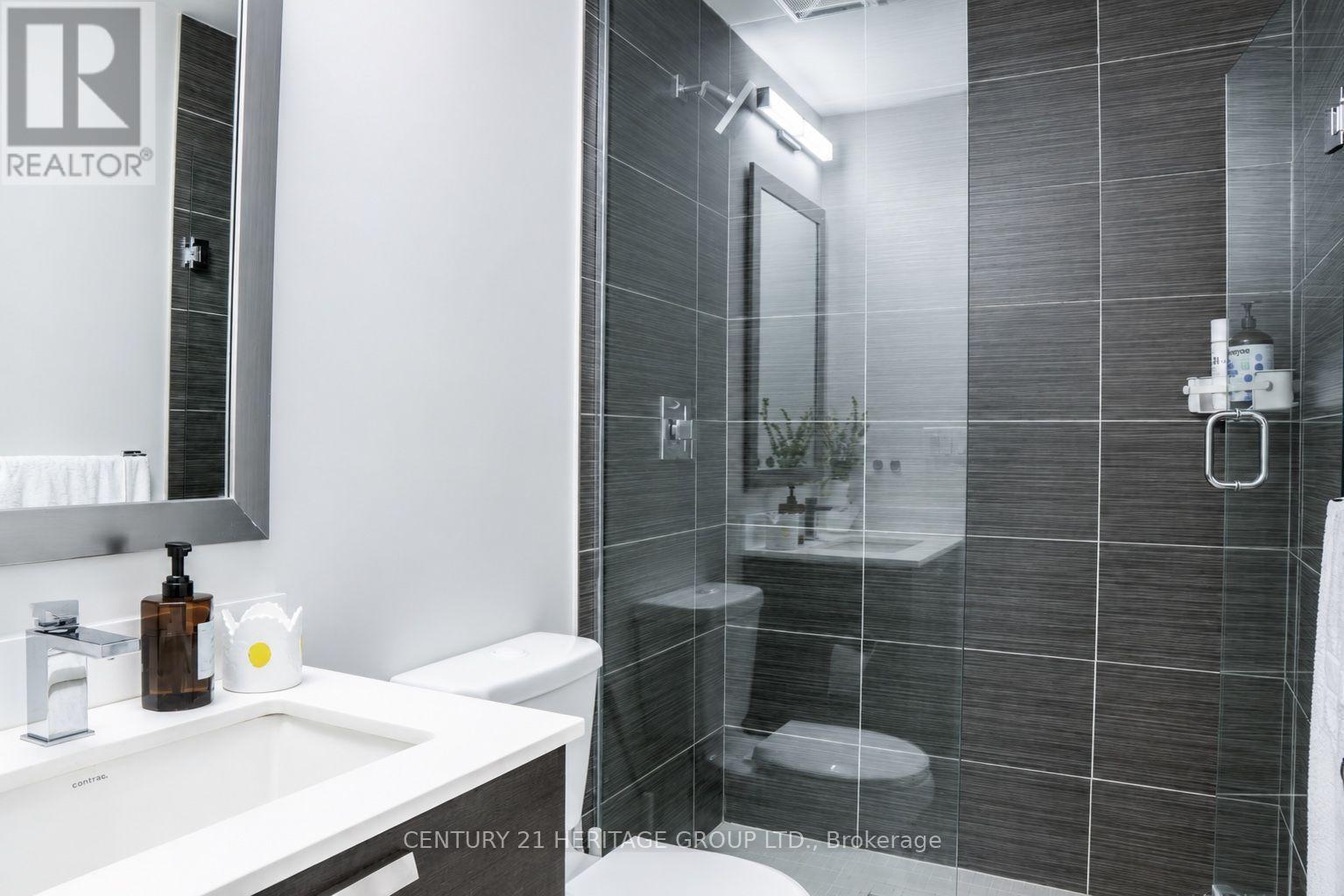#708 11 BOGERT AVENUE NE - 15