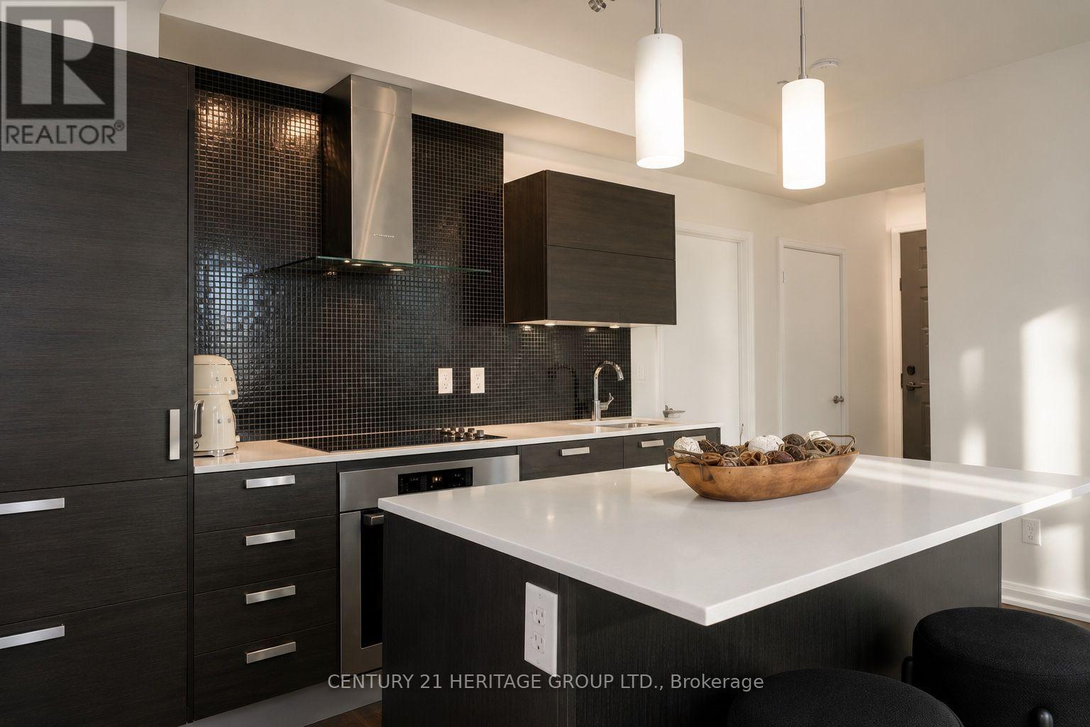 #708 11 BOGERT AVENUE NE - 9