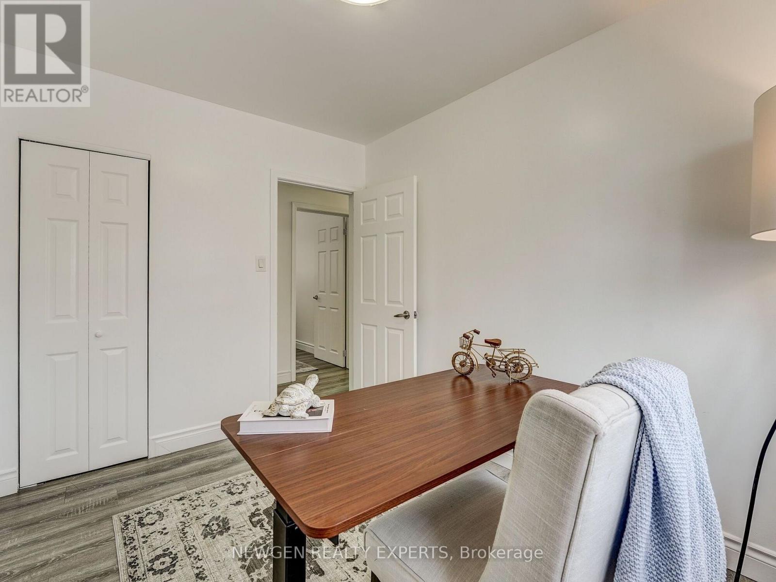 30 LINTON AVENUE E - 19