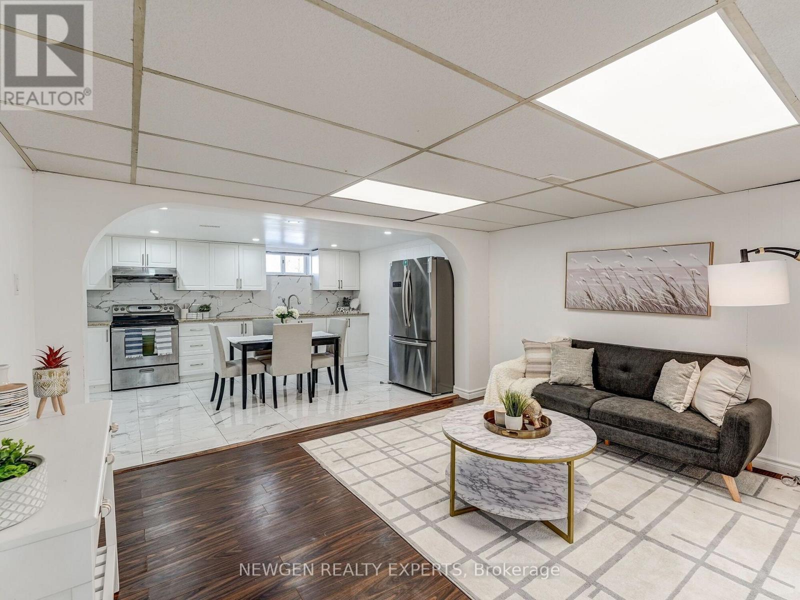 30 LINTON AVENUE E - 26