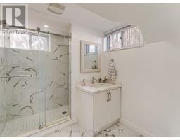 Kitchen - 30 Linton Avenue E, Ajax, ON L1T2X6 Photo 8