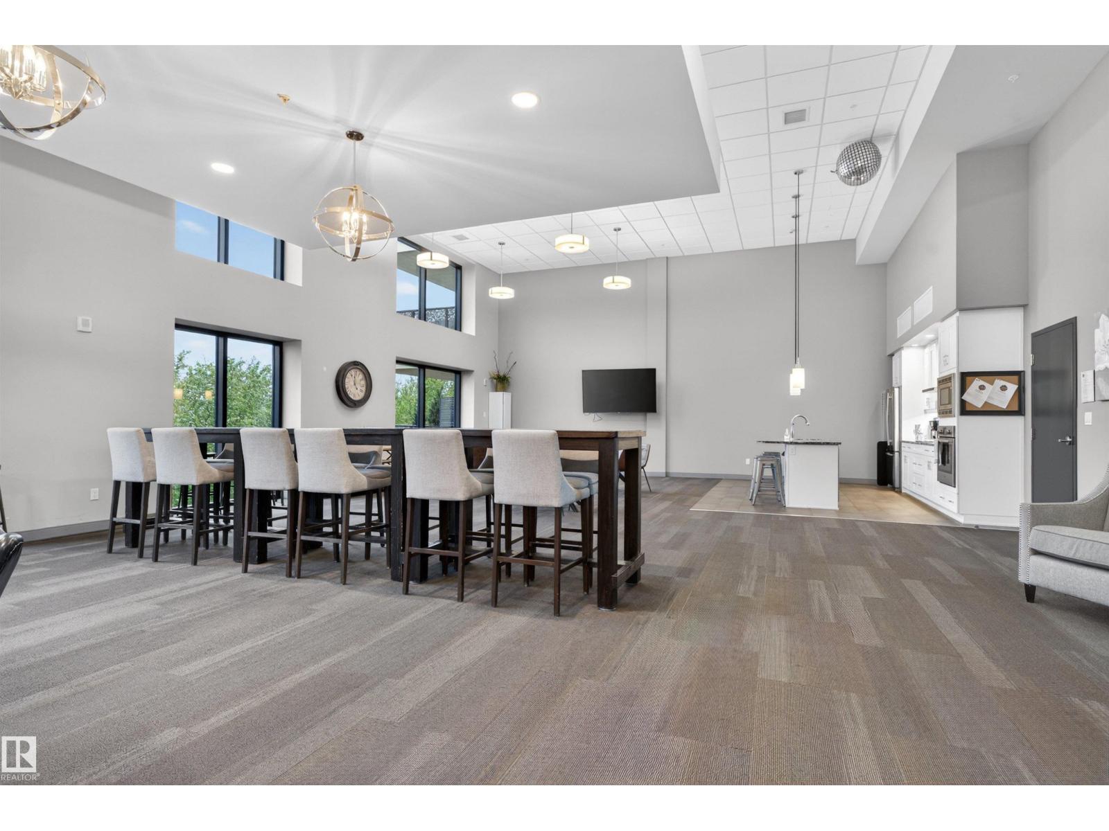 #514 200 BELLEROSE DR - 24