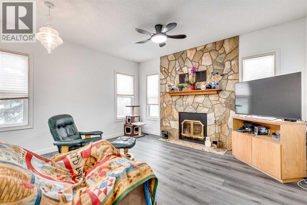 133 6 Avenue SE - 11