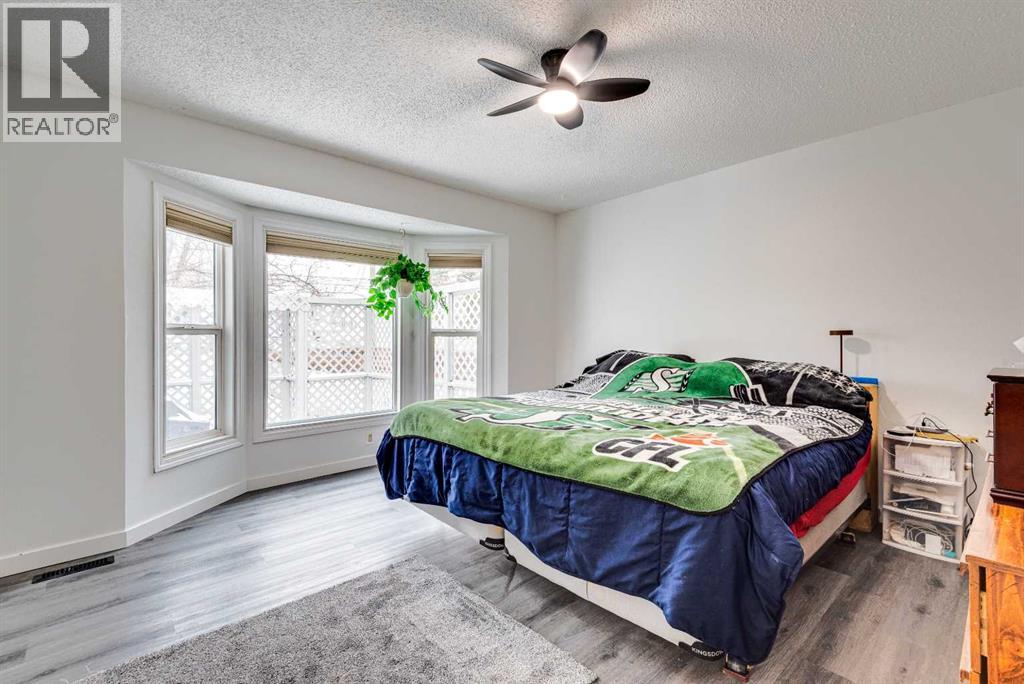 133 6 Avenue SE - 14