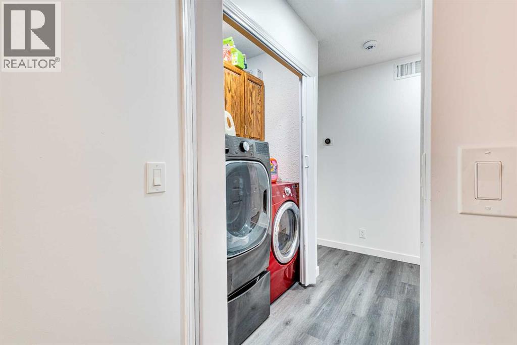 133 6 Avenue SE - 13