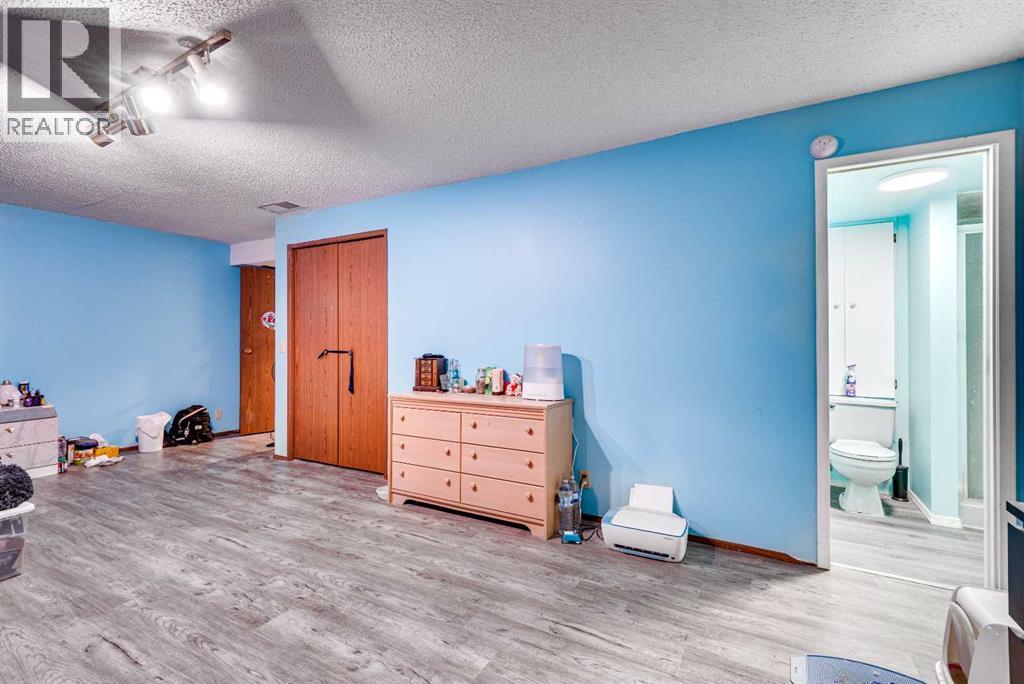 133 6 Avenue SE - 29