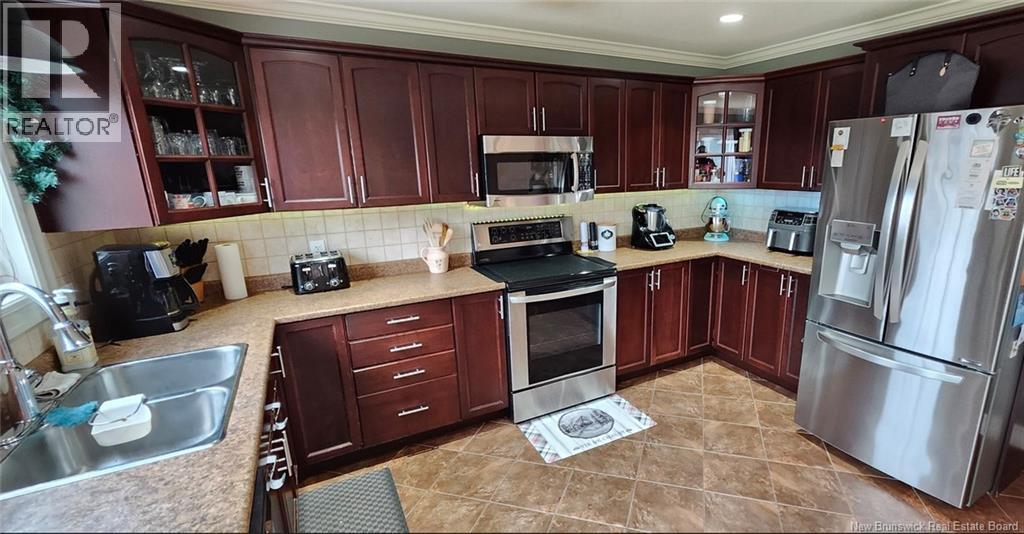 11 Carlson - Image 8