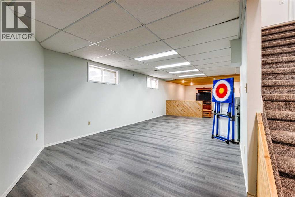 133 6 Avenue SE - 22