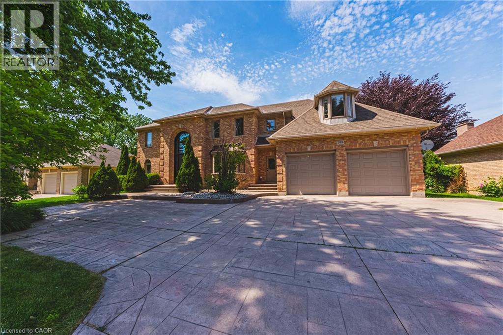 399 GOLF LINKS Road - 1