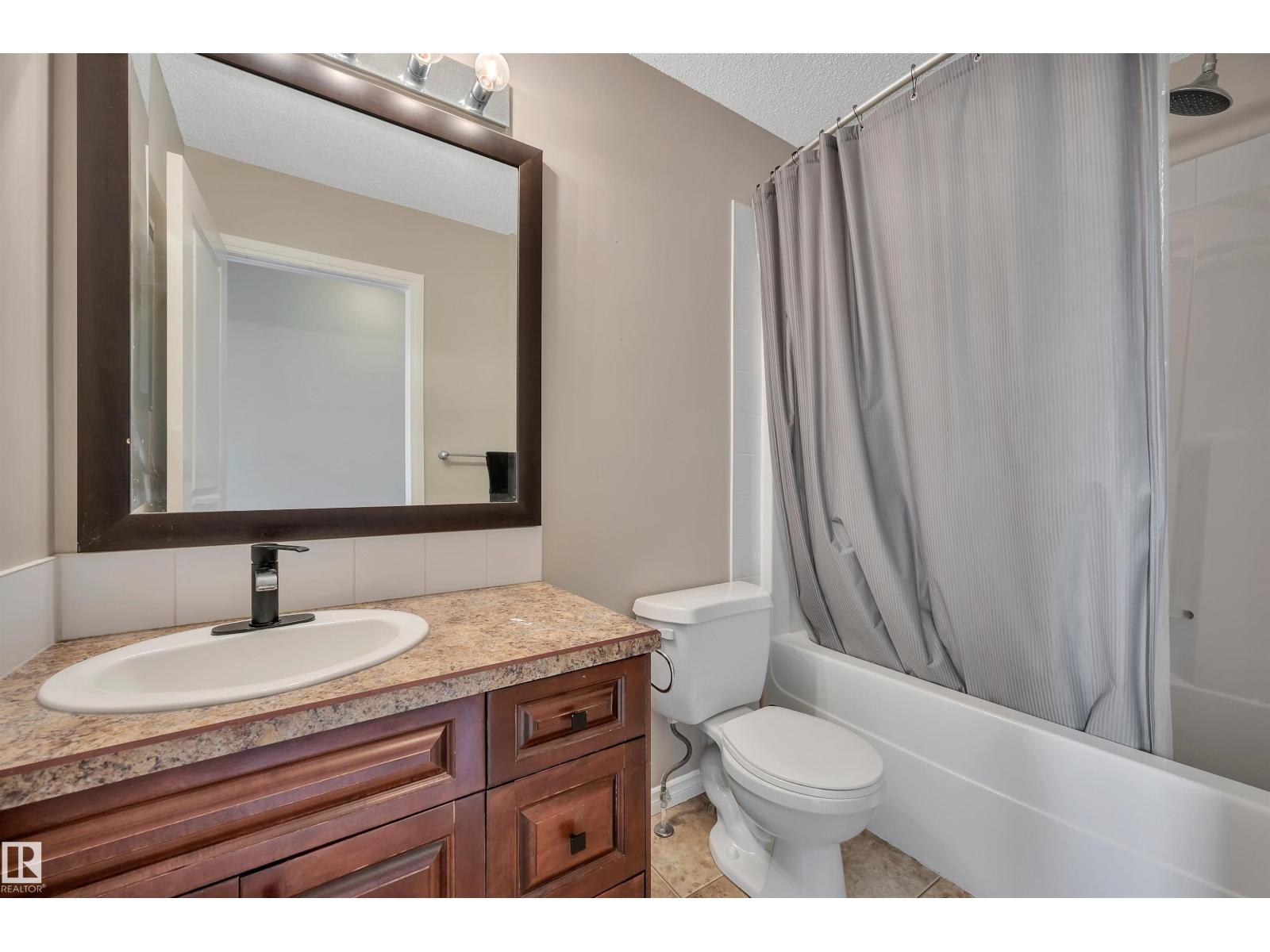 #40 9511 102 Avenue - 24