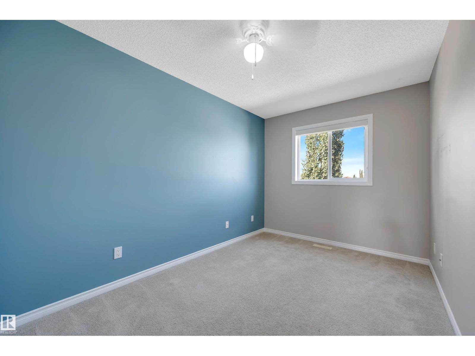 #40 9511 102 Avenue - 21