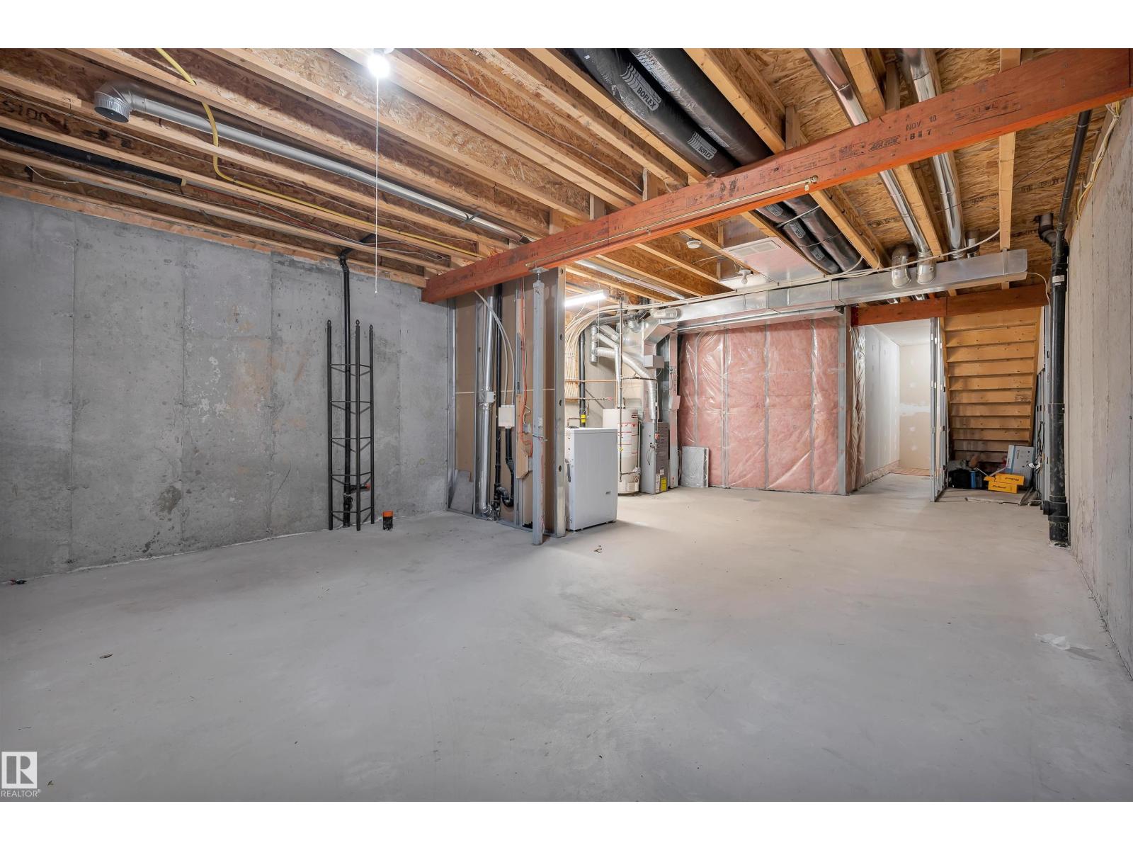 #40 9511 102 Avenue - 25