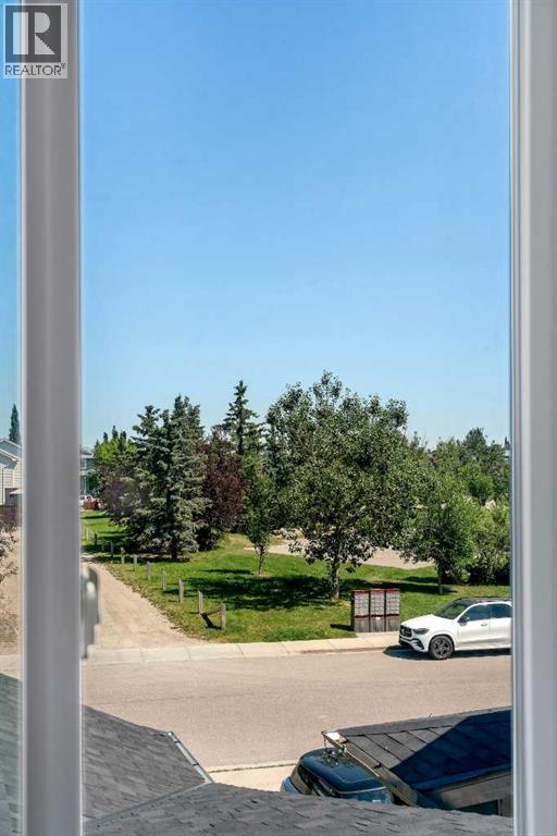 292 Coville Close NE - Image 37
