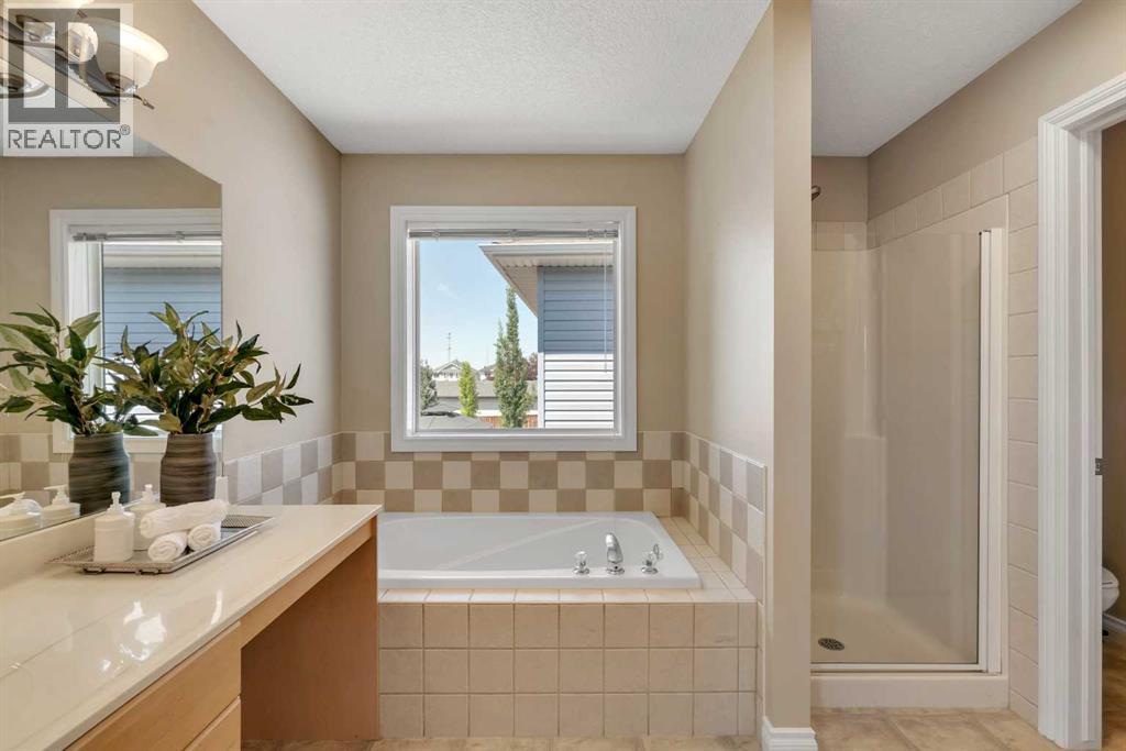 292 Coville Close NE - Image 31