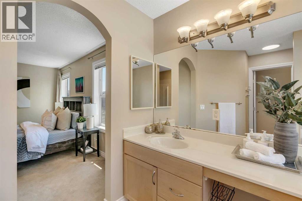 292 Coville Close NE - Image 30
