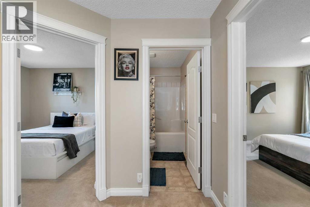 292 Coville Close NE - Image 38
