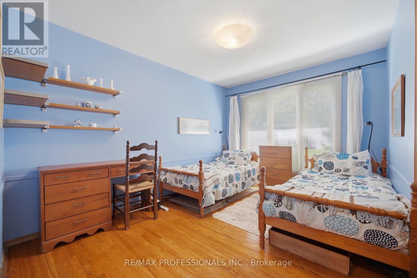 1453 GLENWATSON DRIVE - 19