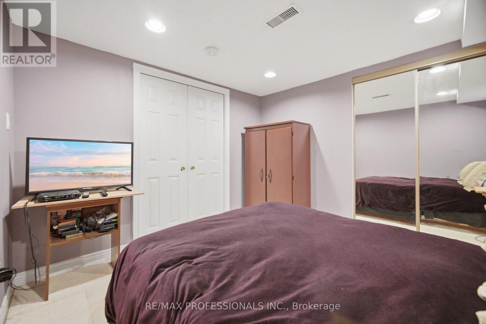 1453 GLENWATSON DRIVE - 28