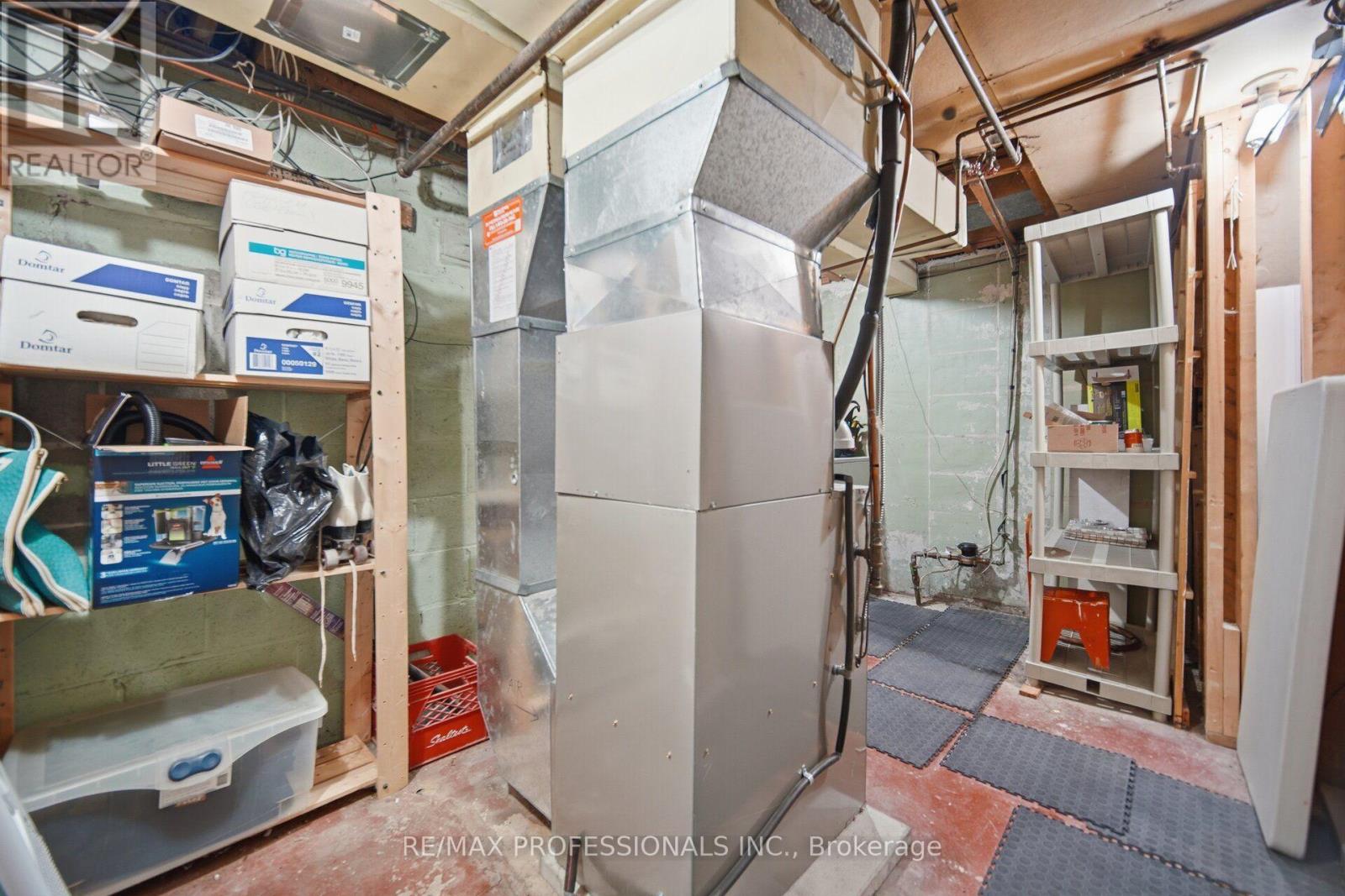 1453 GLENWATSON DRIVE - 31