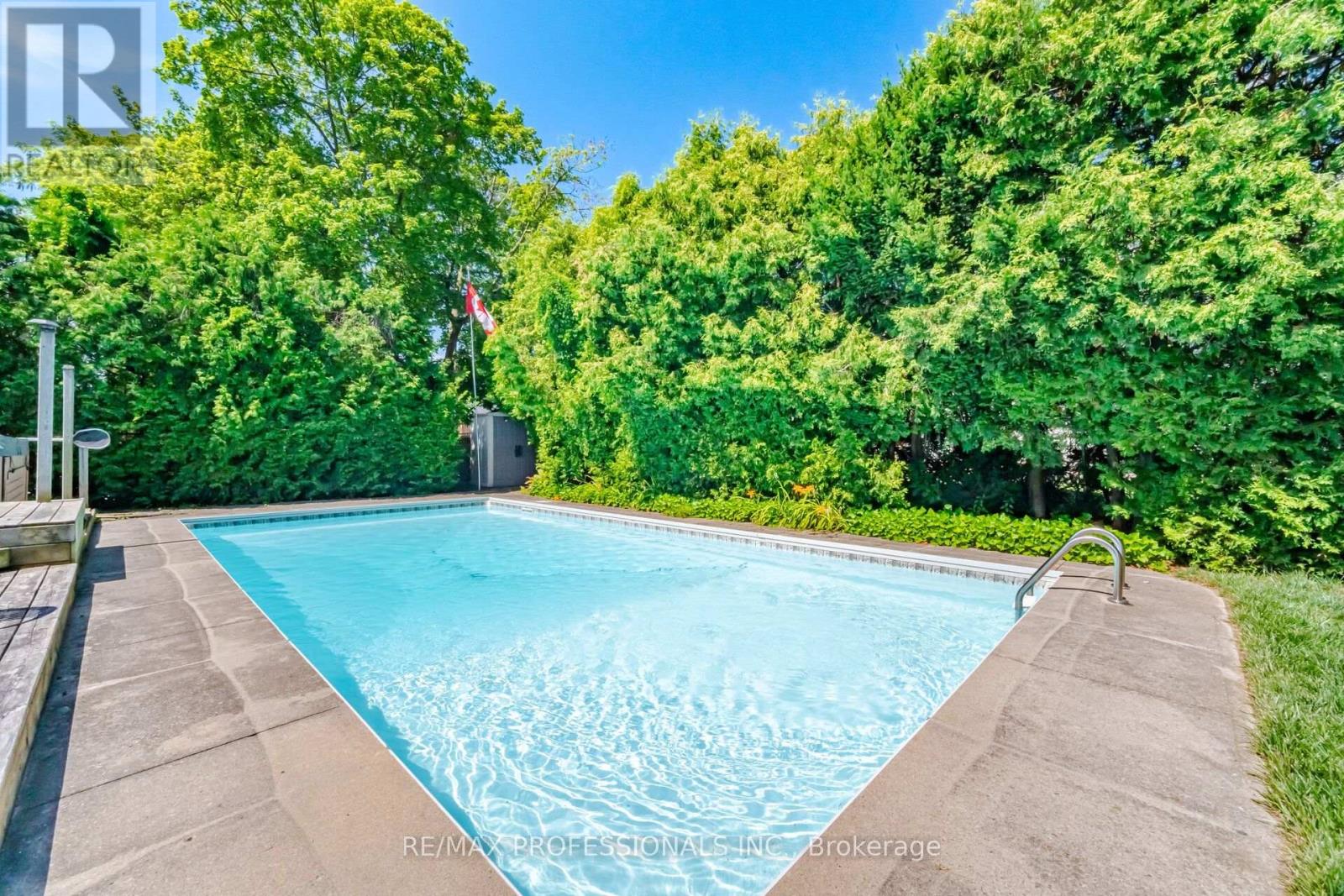 1453 GLENWATSON DRIVE - 36