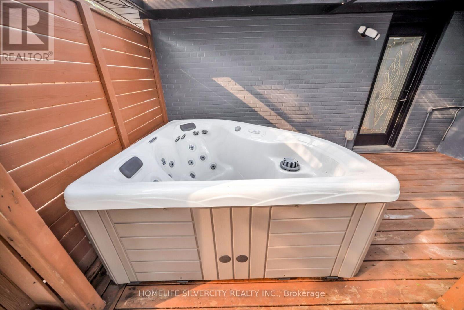 224 DELREX BOULEVARD - 47
