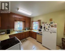 316 Prospect Drive, Prince Albert National Park, SK S0J2Y0 Photo 12