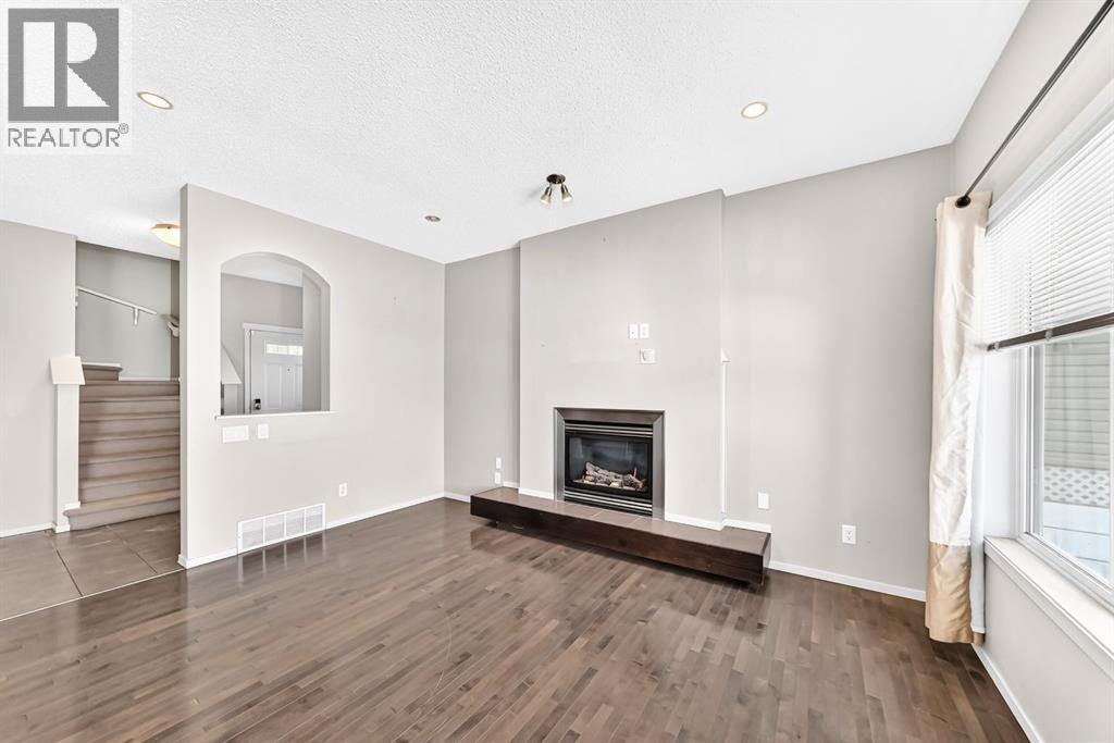 277 Saddlecrest Way NE - 13