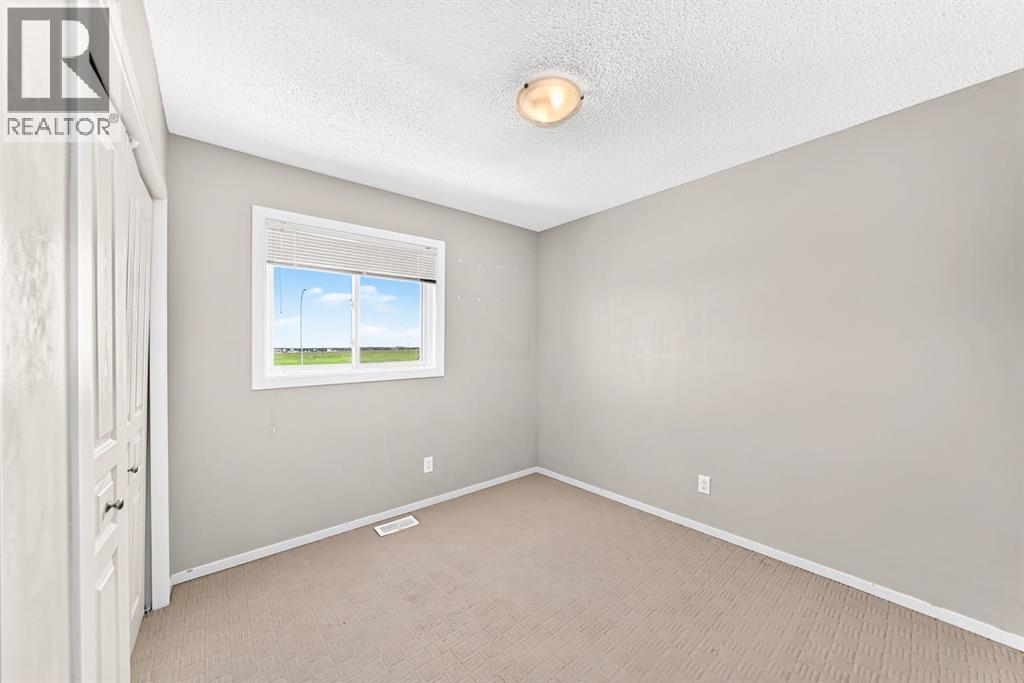 277 Saddlecrest Way NE - 29